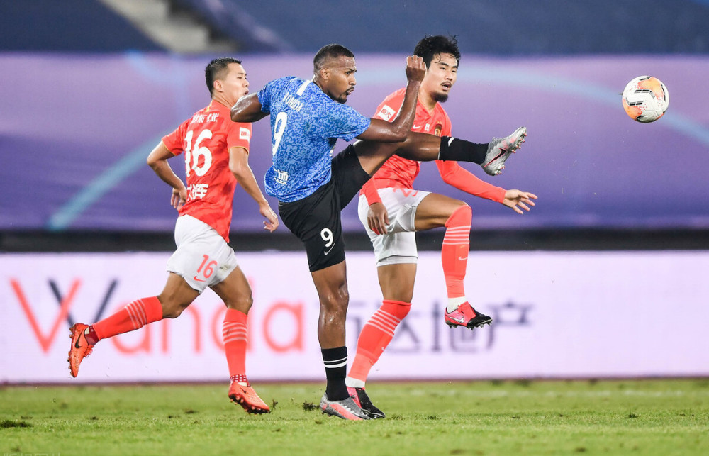 恒大高居榜首,实力不可小觑 恒大高居榜首,实力不可小觑