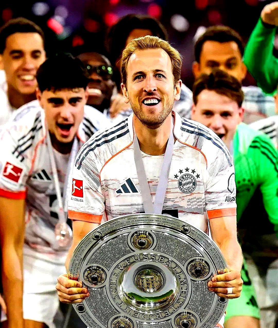 法国力克利物浦，哈里·凯恩制霸全场