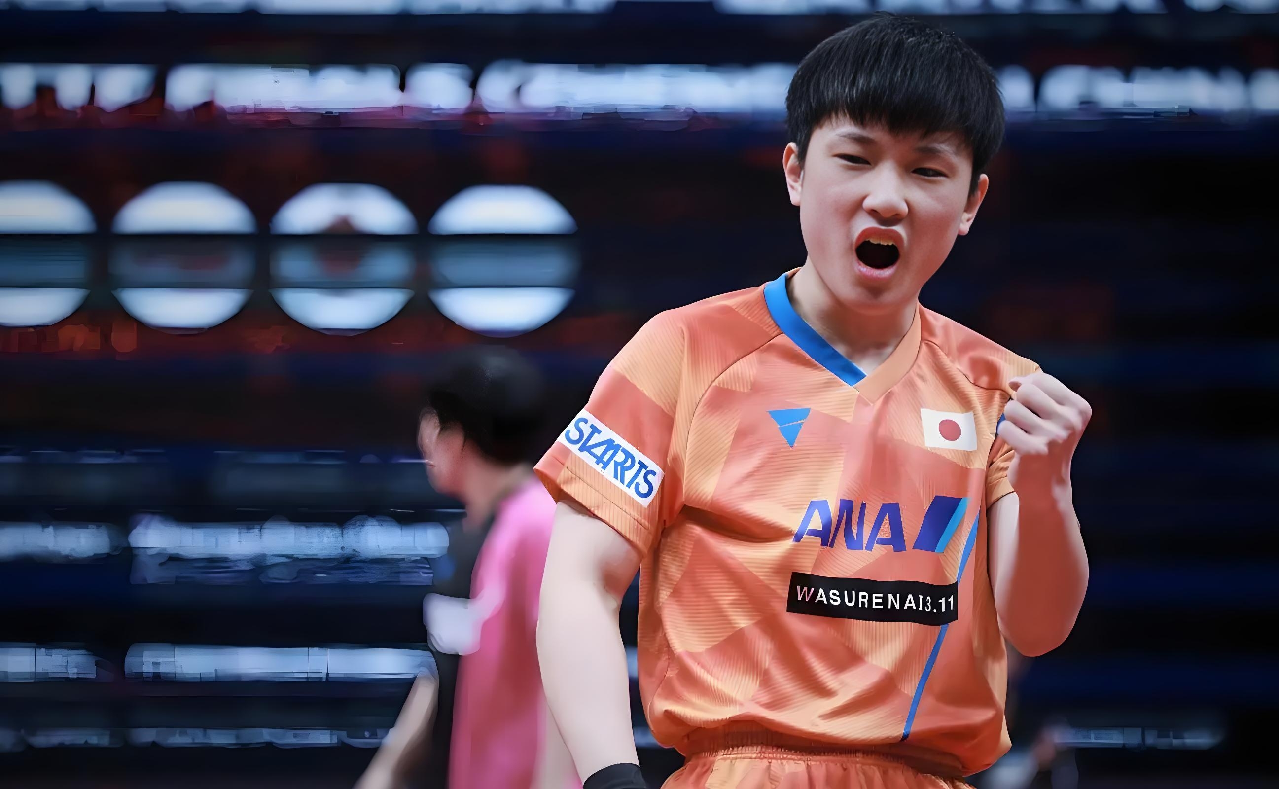 中国乒乓球队强势日本乒乓球队，张本智和惊艳世界