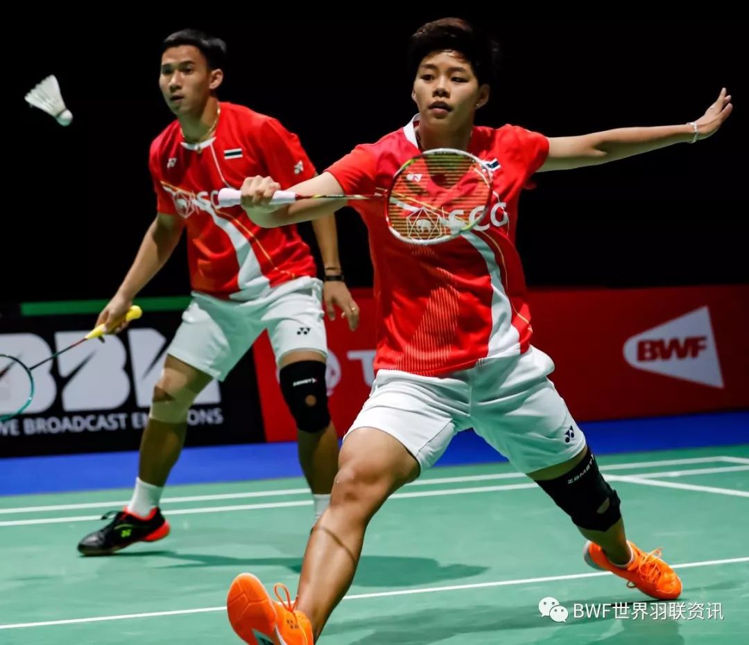 印度羽毛球队强势泰国羽毛球队，辛杜完成帽子戏法