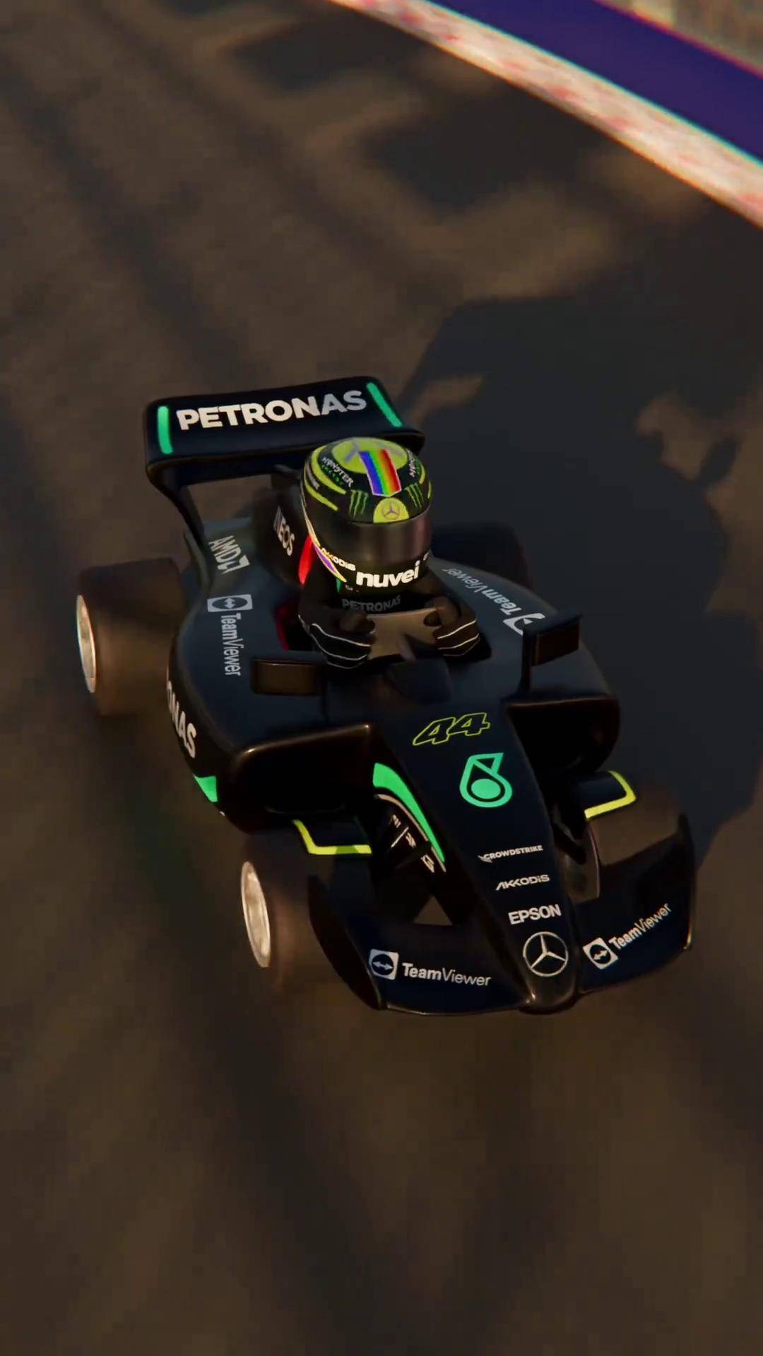 阿斯顿马丁鏖战法拉利，汉密尔顿高光表现