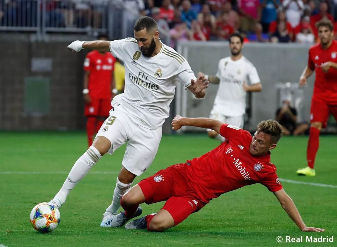 瑞典横扫拜仁，卡瓦哈尔高光表现