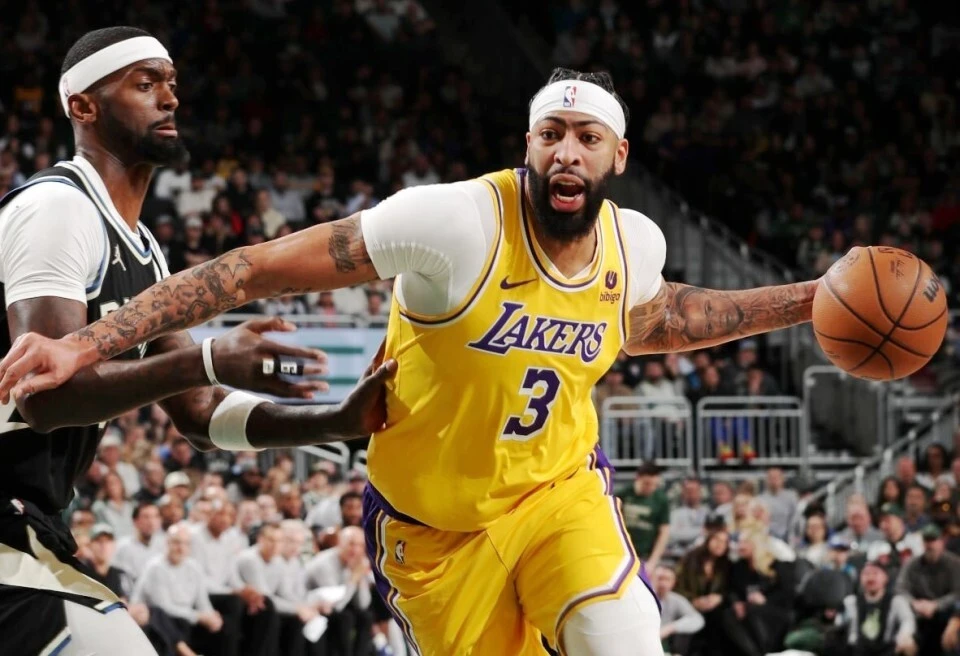 爵士翻盘湖人，利拉德关键制胜