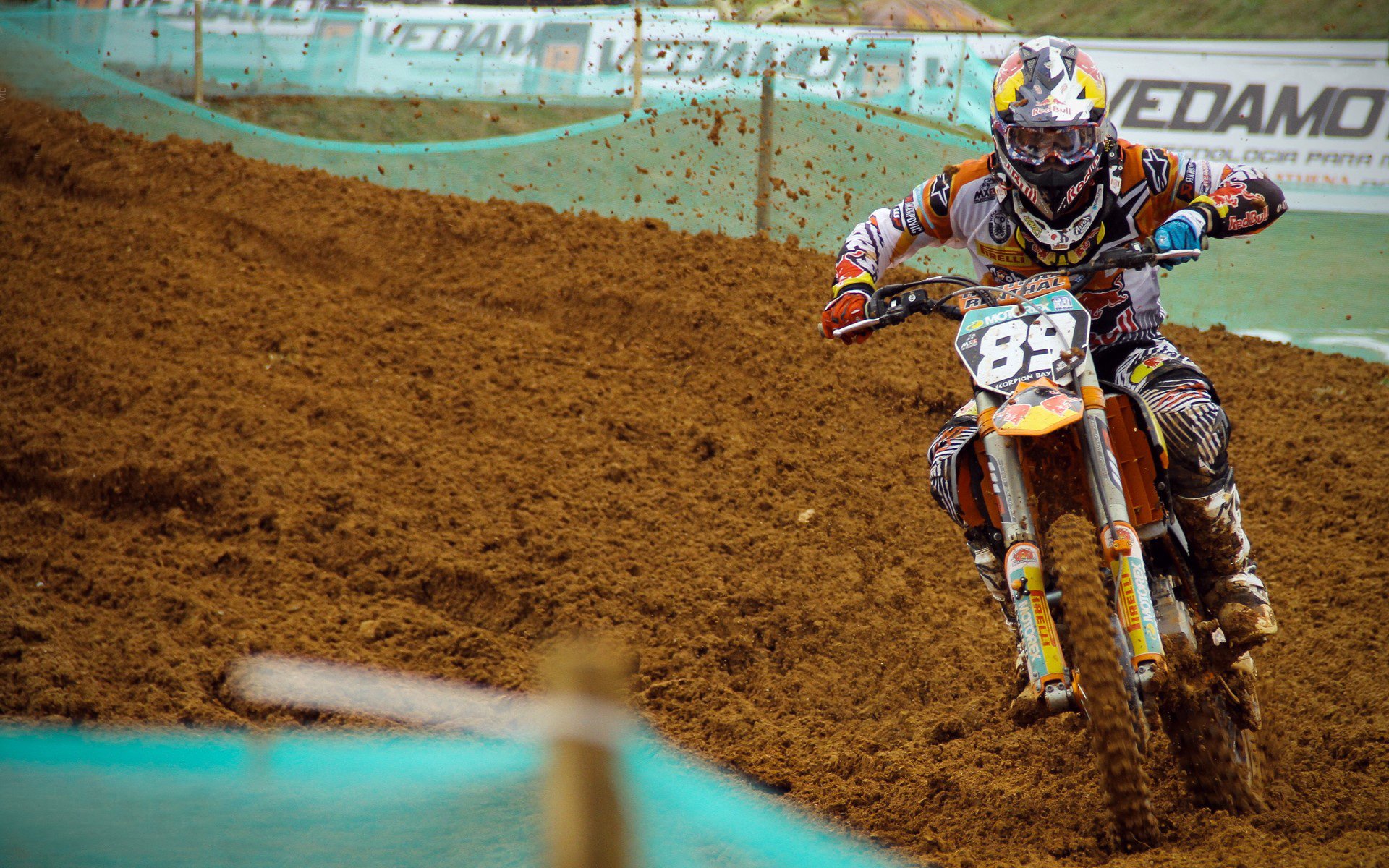 佛罗伦萨生死战取胜巴黎，努涅斯关键节点连续得分